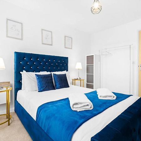 برمنغهام New Luxury City Centre Apartment By Azura Nights المظهر الخارجي الصورة