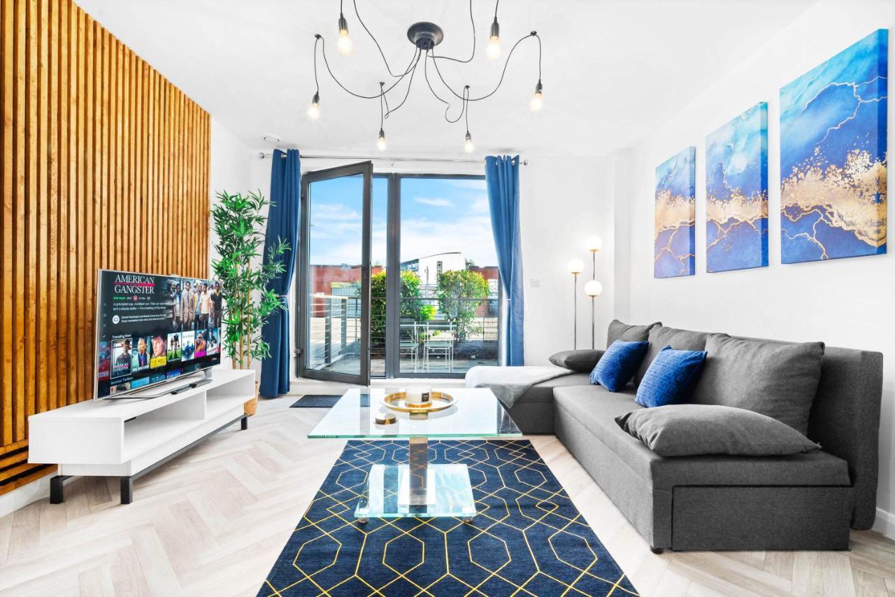برمنغهام New Luxury City Centre Apartment By Azura Nights المظهر الخارجي الصورة