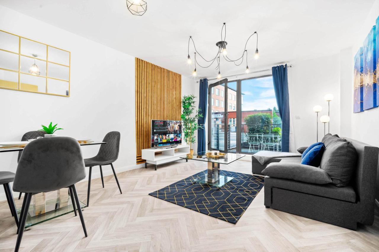 برمنغهام New Luxury City Centre Apartment By Azura Nights المظهر الخارجي الصورة